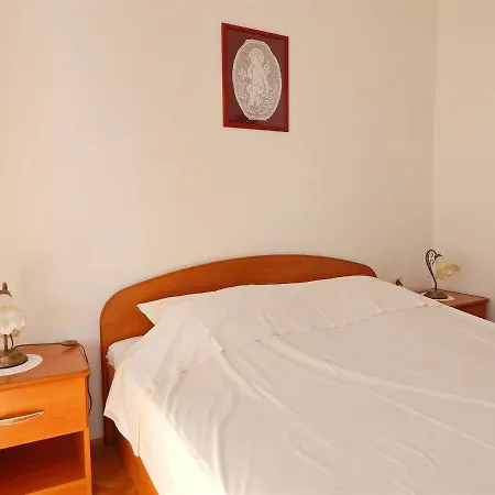 Pag 11358e Lejlighed