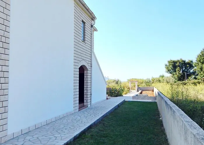 Апартаменты Pag 11358e *